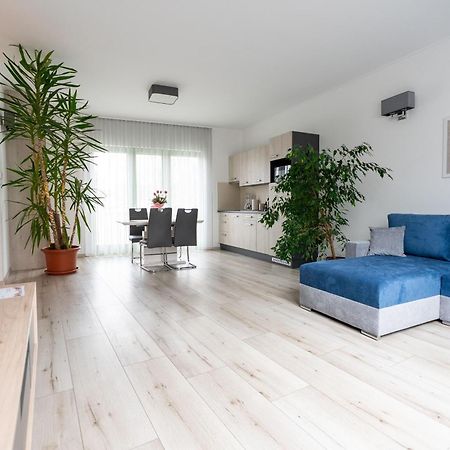 Jokai Apartman Dunafoldvar Exteriér fotografie