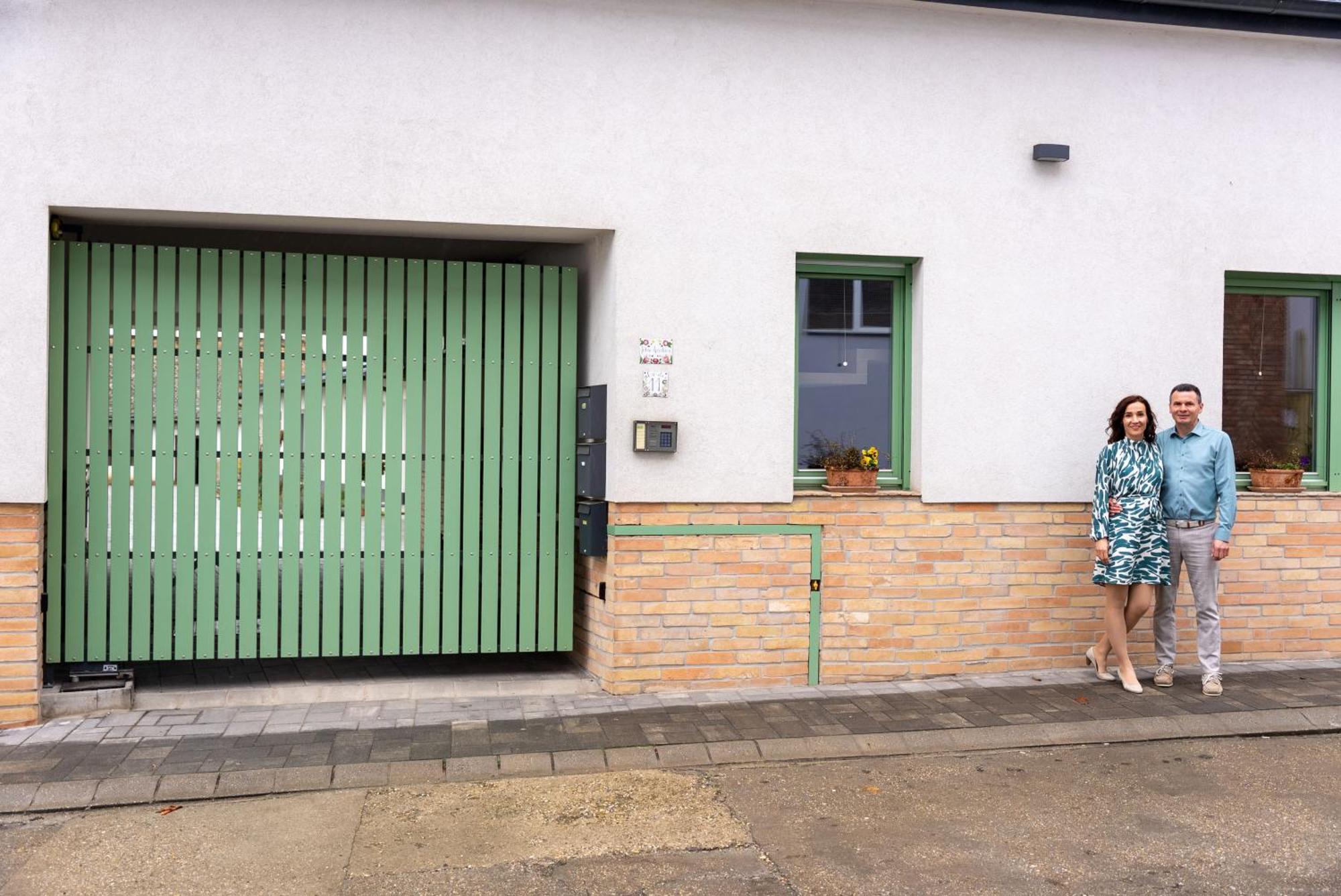 Jokai Apartman Dunafoldvar Exteriér fotografie